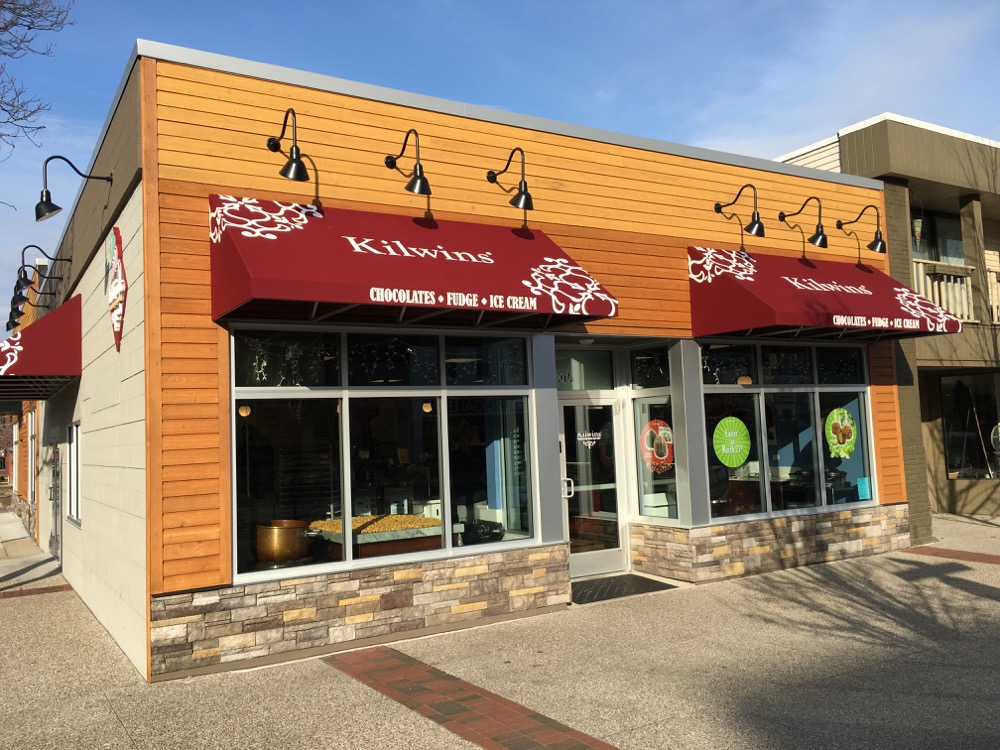 Exterior picture of the Grand Haven store front