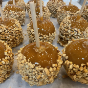 Caramel Peanut Apples