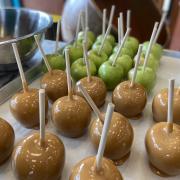 Kilwins Caramel Apples